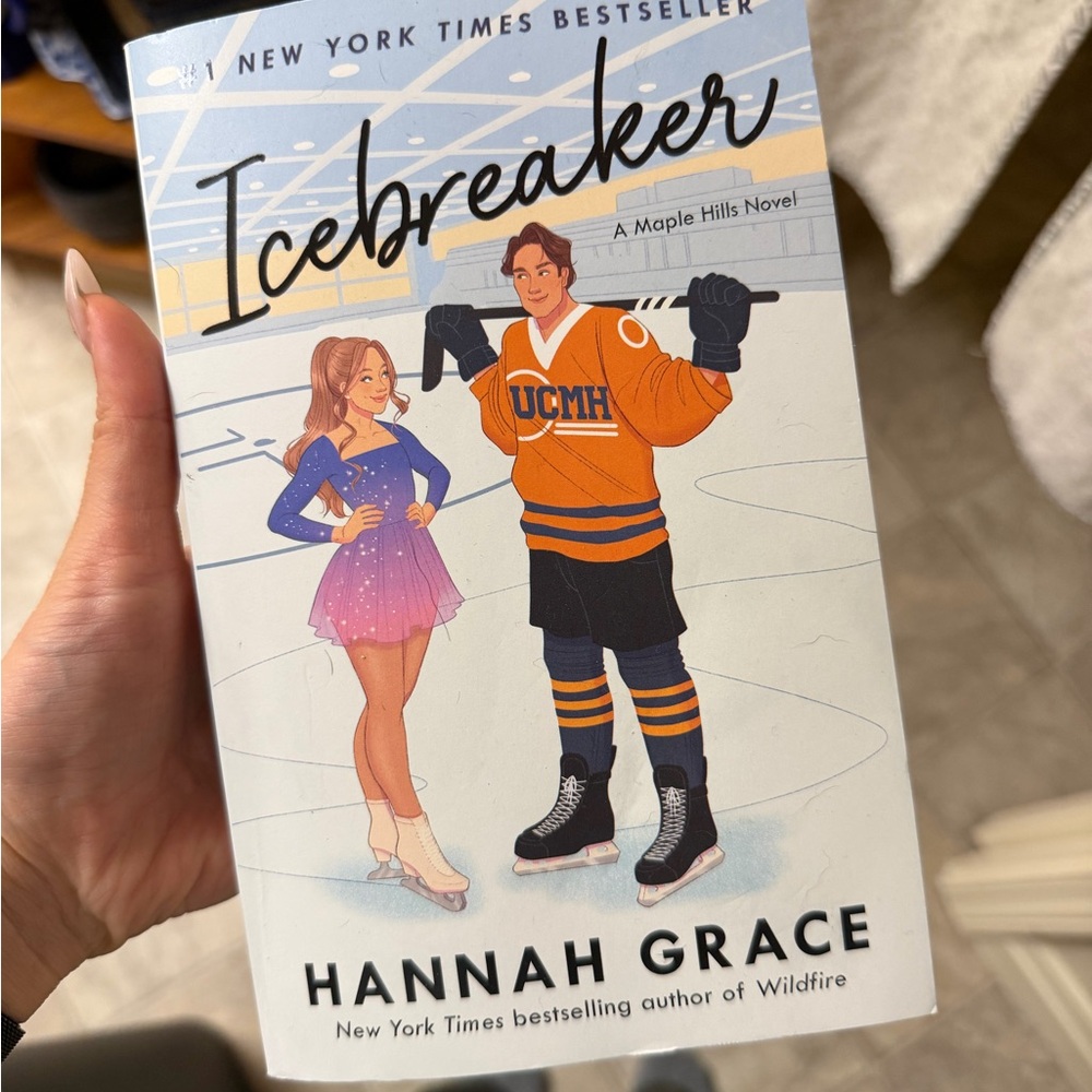 Icebreaker by Hannah Grace Book